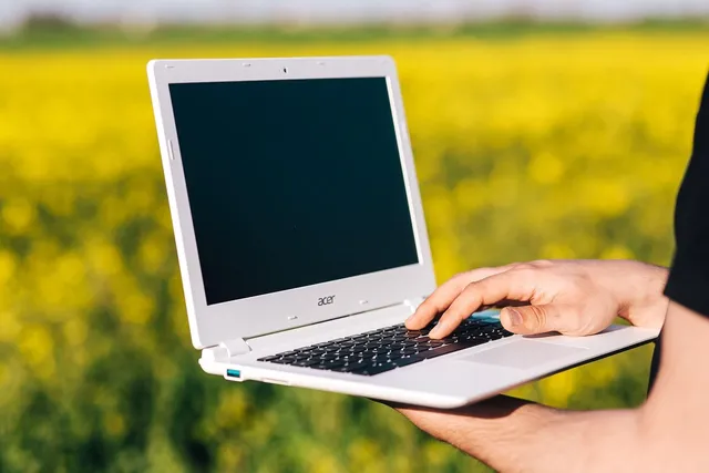 Digital marketing on a computer